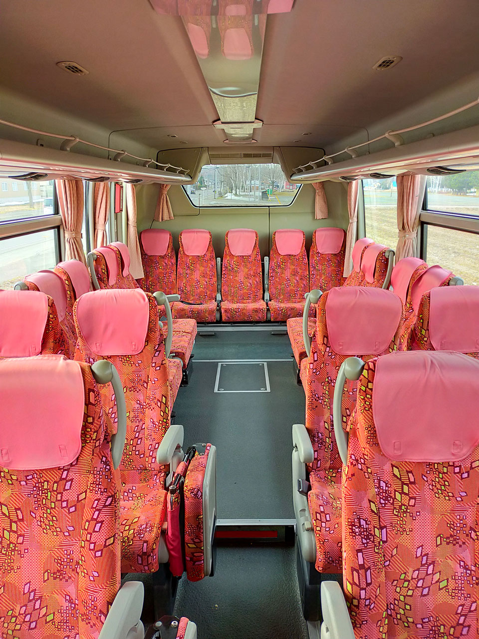 ふそうエアロクィーン(車内・装備)