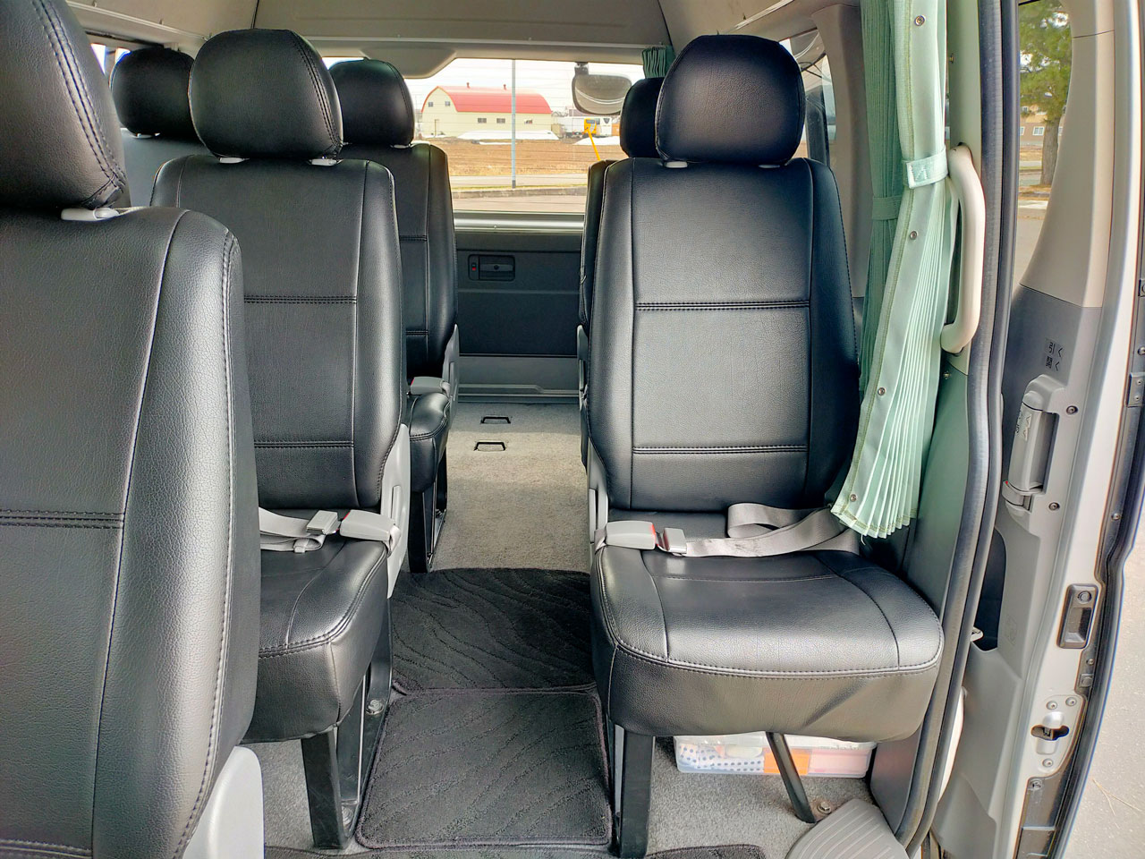 ハイエース(コミューター)(座席表)