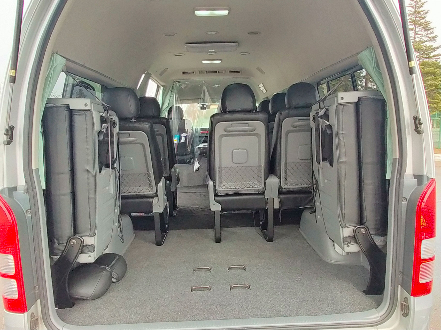 ハイエース(コミューター)(車内・装備)